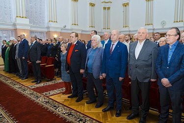 Альберт Юмадилов официально вступил в должность главы Оренбурга